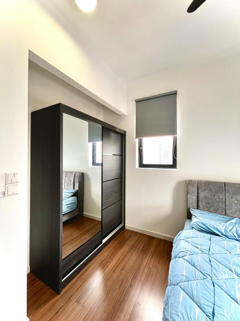 Bed, Photo of the whole room, Bedroom, wardrobe