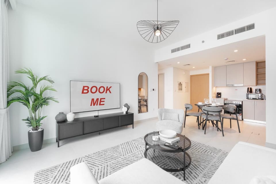 Free housekeeping visits during your stay - StayShort - Creek Harbour Sleeps 4 Perfect for Nature Lovers Apartment in Dubai