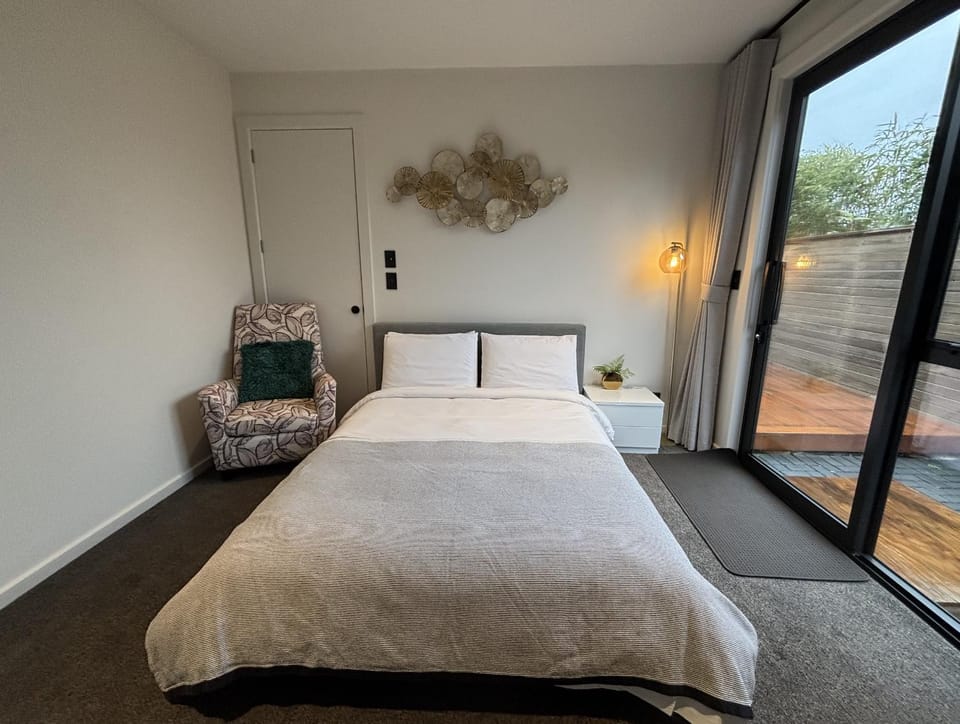 Cozy Ensuite Bed and Breakfast in Auckland