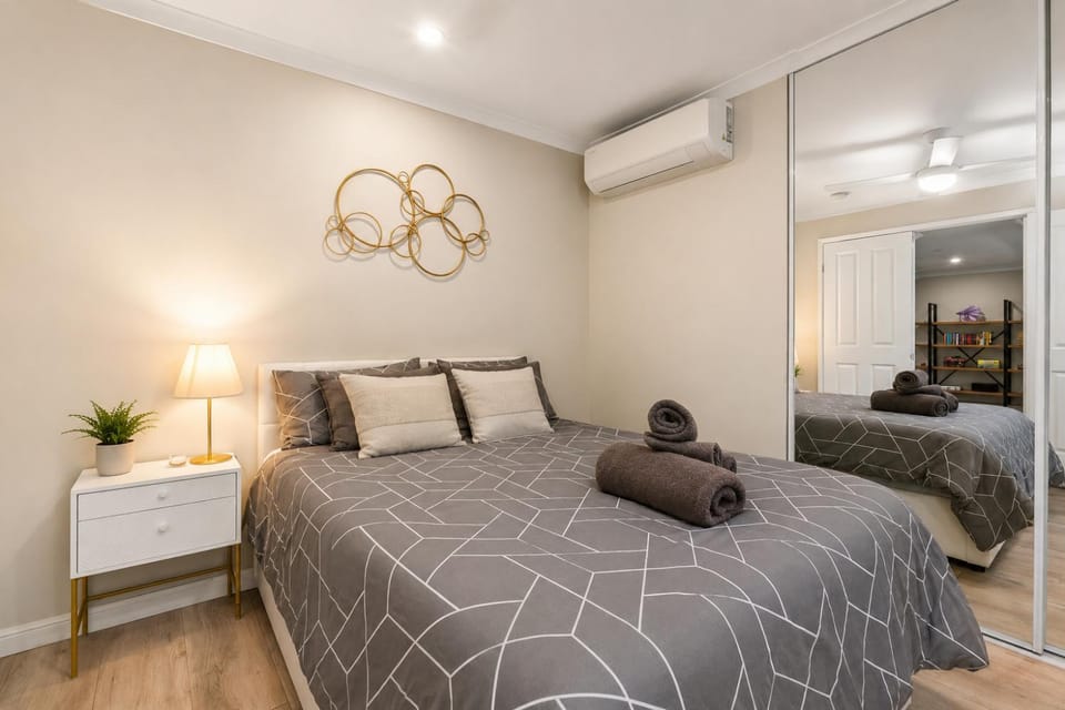 Bed, Bedroom, towels, wardrobe, air conditioner
