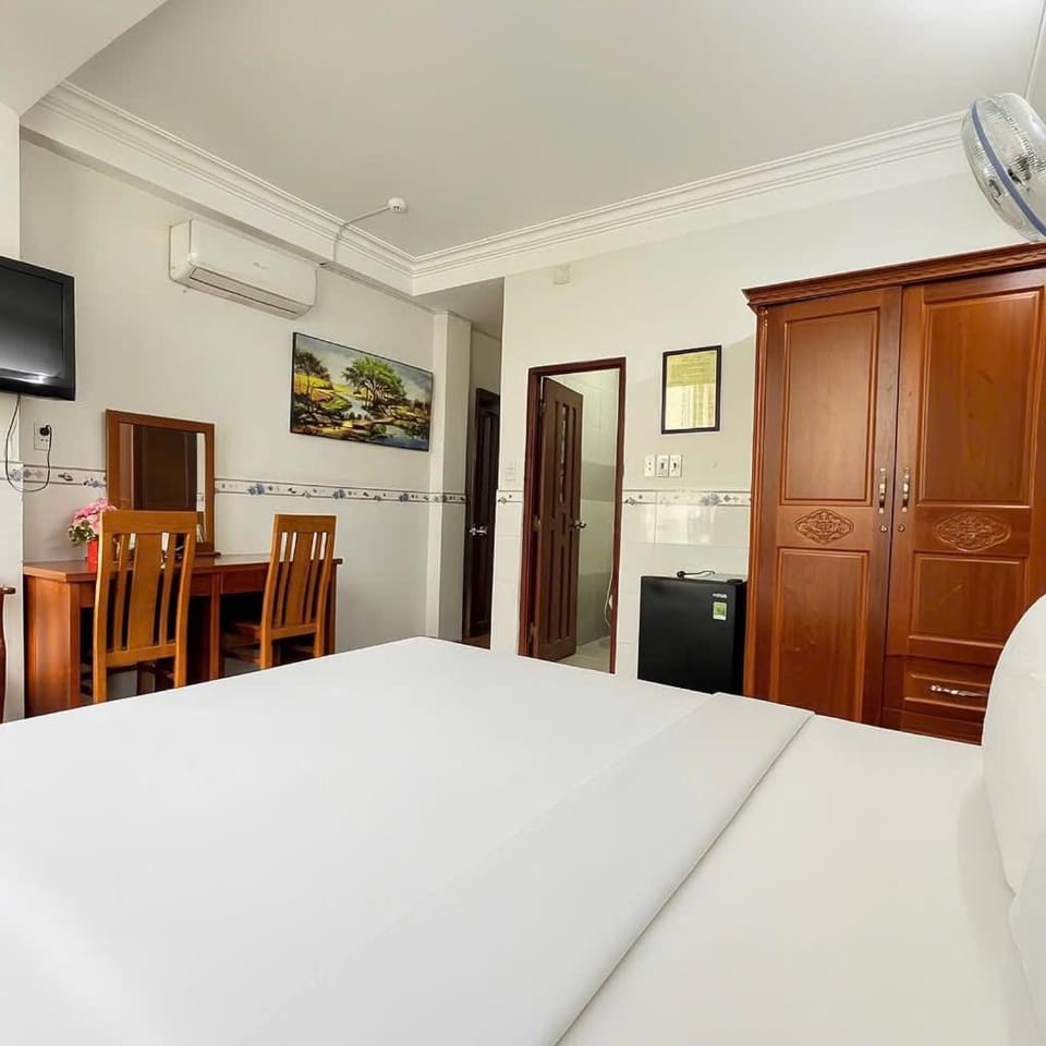 Bedroom, air conditioner