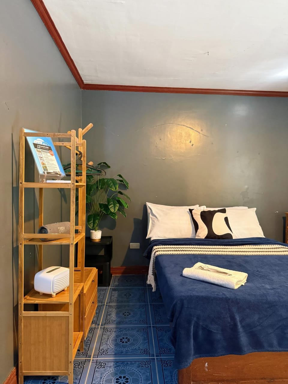Grey Pad - Beachfront Property Apartment in General Luna