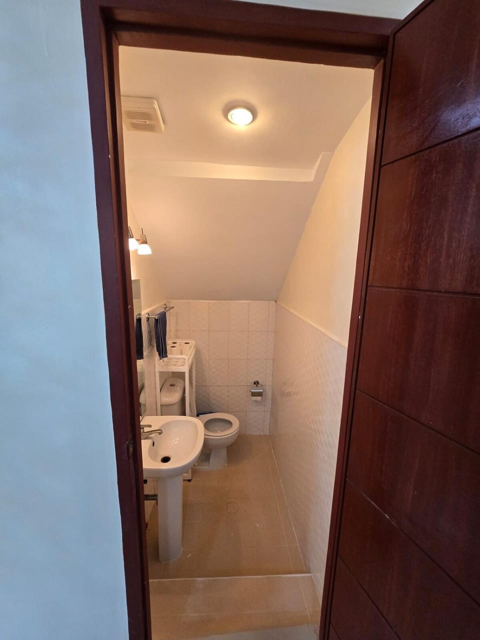 Beautiful four bedroom home House in Central Visayas