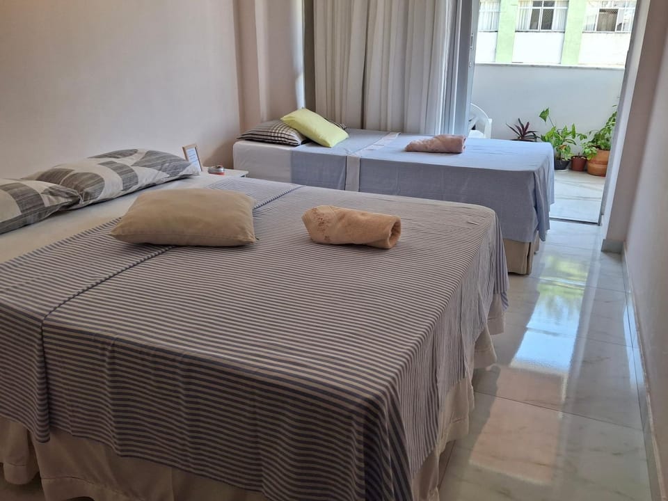 Hospedagem Porto Barra Bed and Breakfast in Salvador