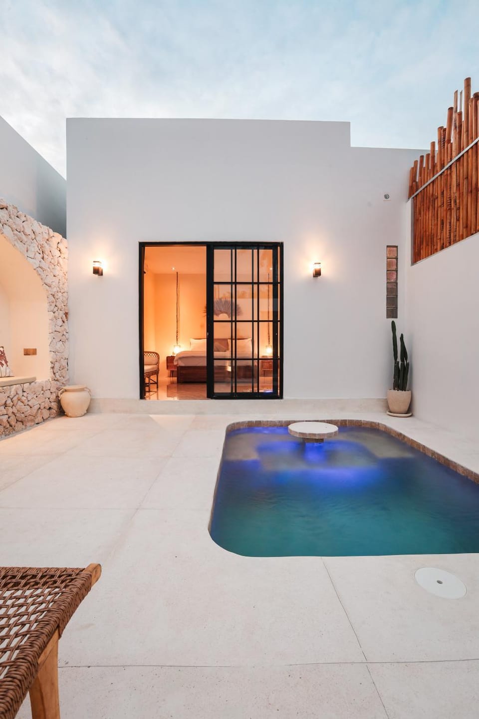 Patio, Pool view, Swimming pool