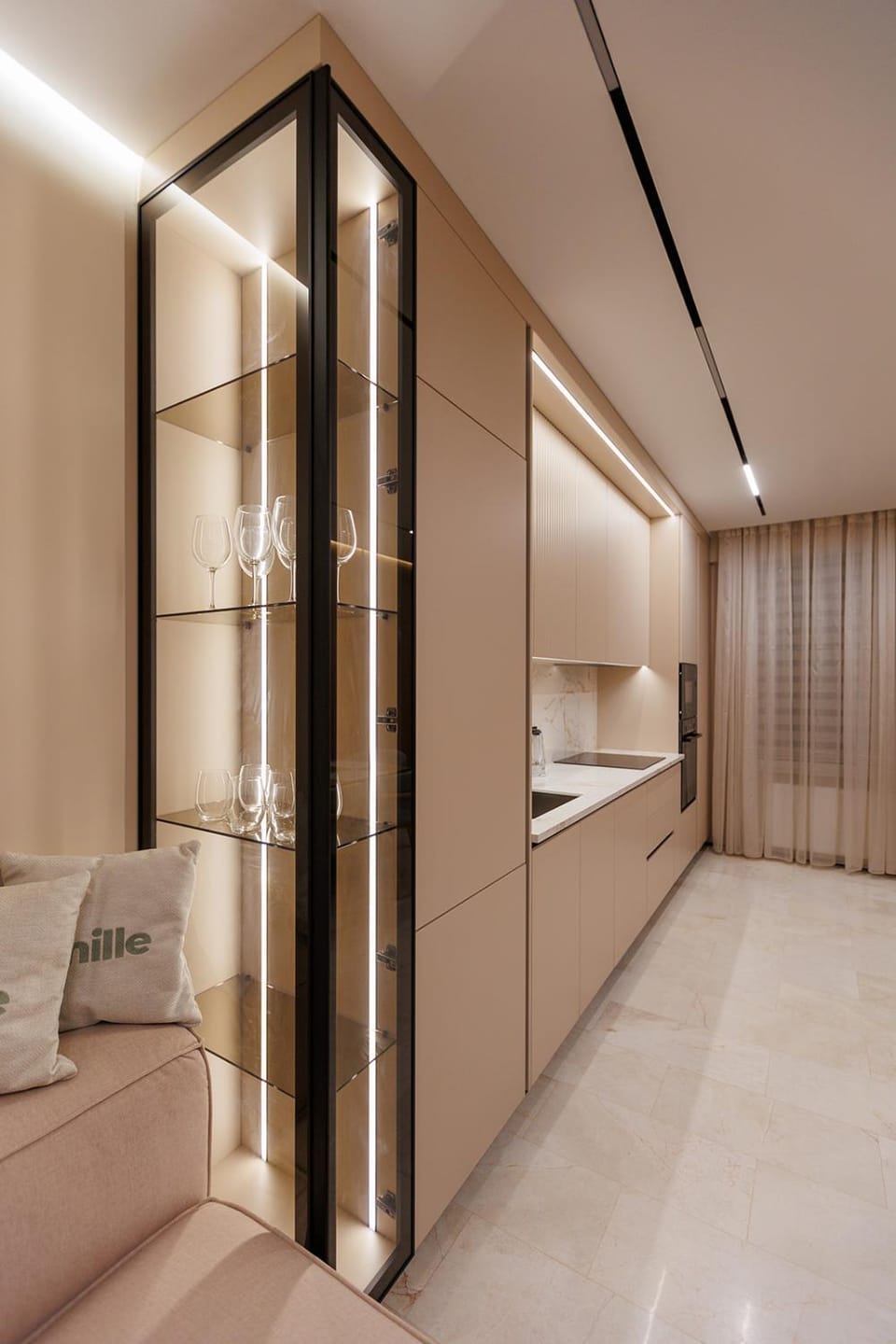 Kitchen or kitchenette, Living room