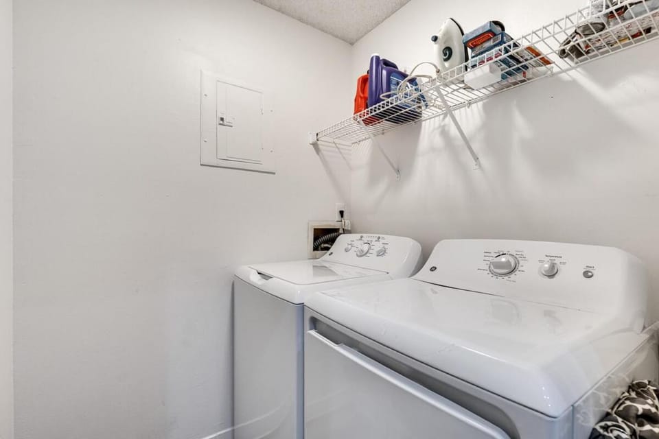 2 Br 2 Bath Waterfront Apt Walking To Beach Apartment in Hallandale Beach