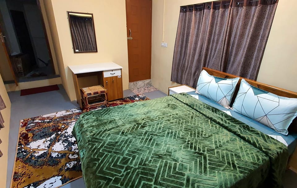 New paradise inn Vacation rental in Kodaikanal