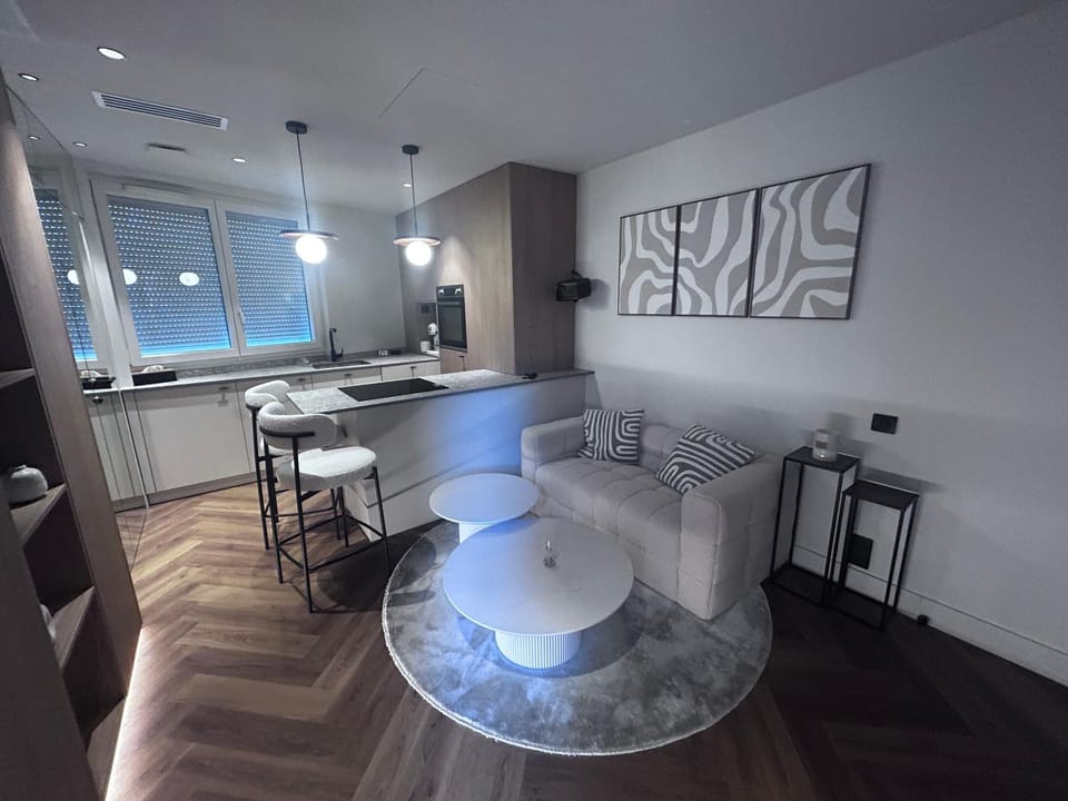 Communal lounge/ TV room, Living room, Lounge or bar, Seating area