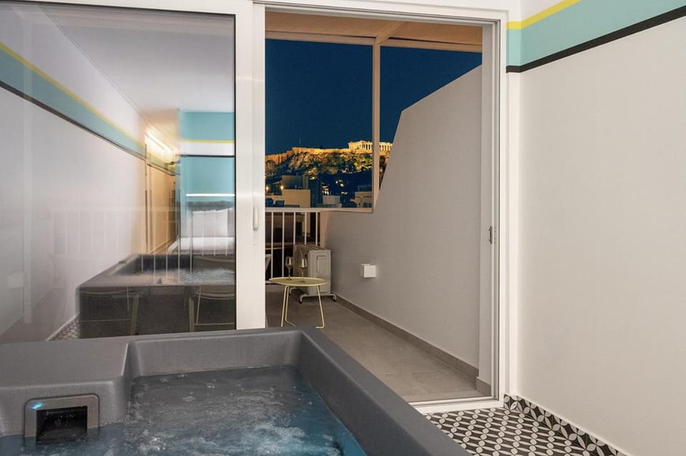 Acropolis View Luxury Apartments with Jacuzzi Apartment in Athens