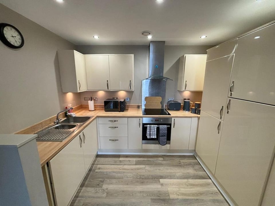 Central, Close to Theatre & Cruise Port, with free parking space! Apartment in Southampton