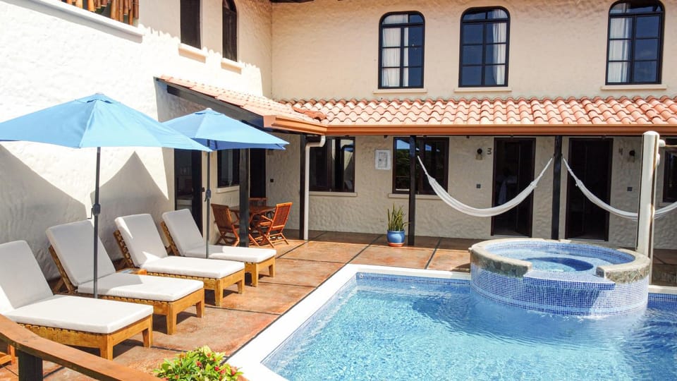 Swimming pool, Swimming pool, sunbed