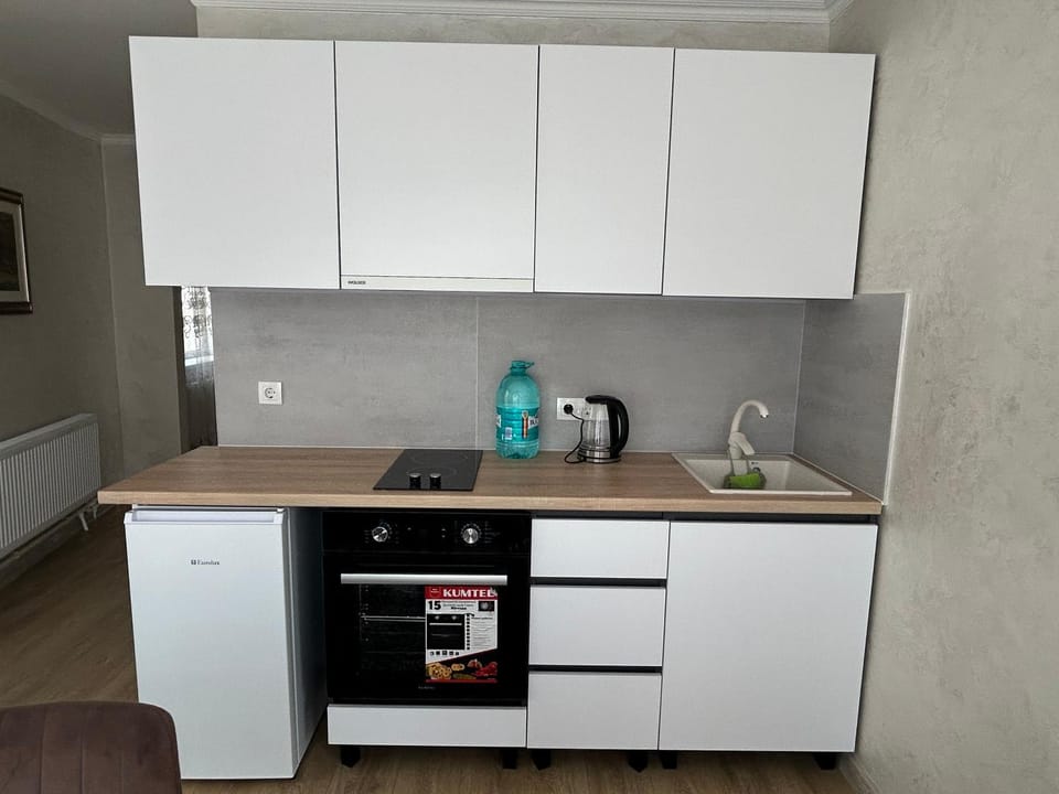 kitchen, kitchen