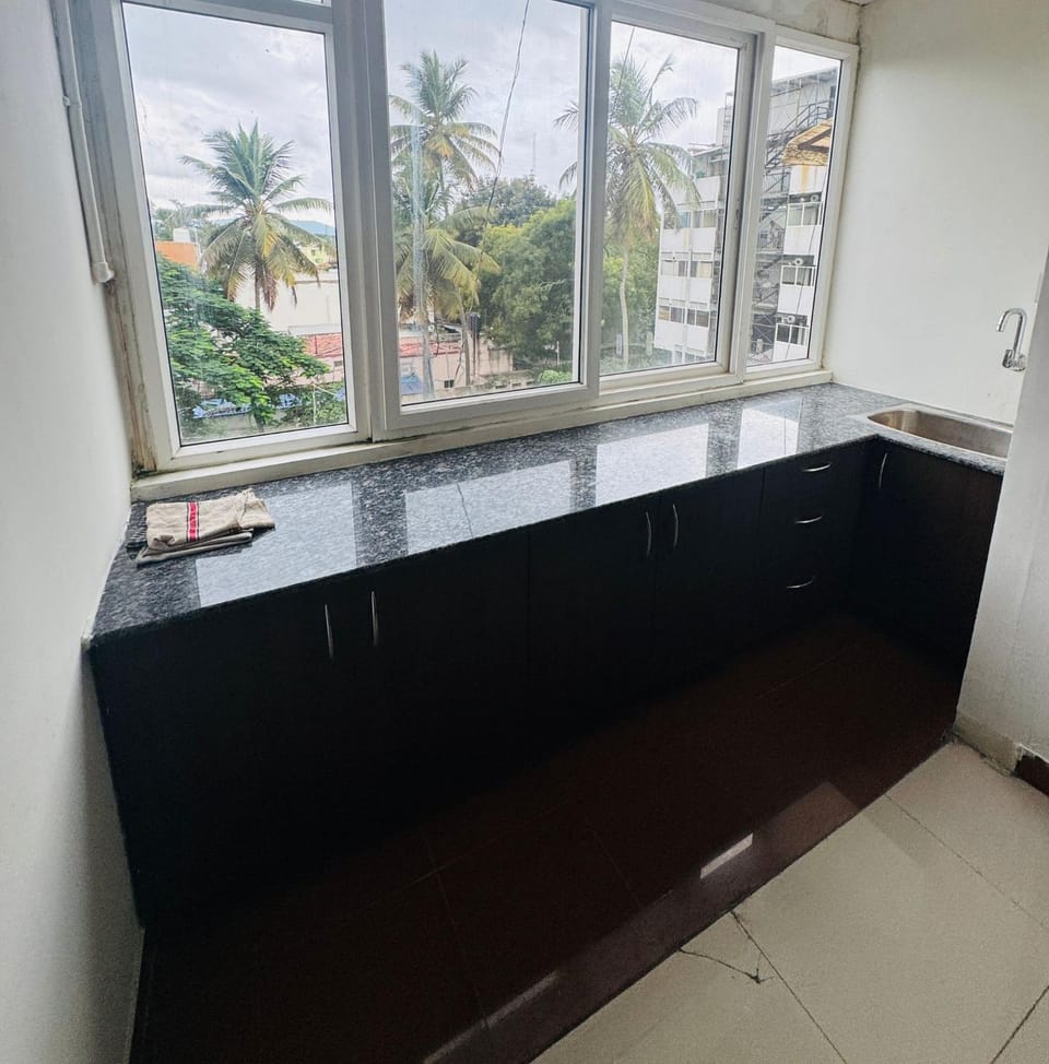 Fully furnished 2BHK apartment near Gokulam Apartment in Mysuru