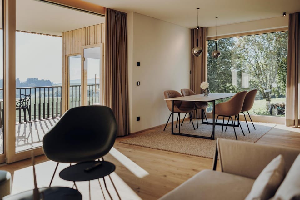 Sauna, View (from property/room), Living room, Dining area, Food