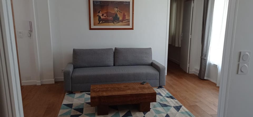 TRINQUAT Gare Saint Roch Apartment in Montpellier