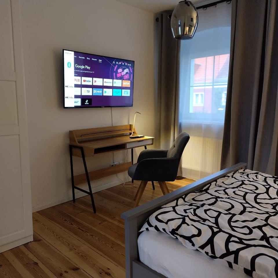 TV and multimedia, Bedroom