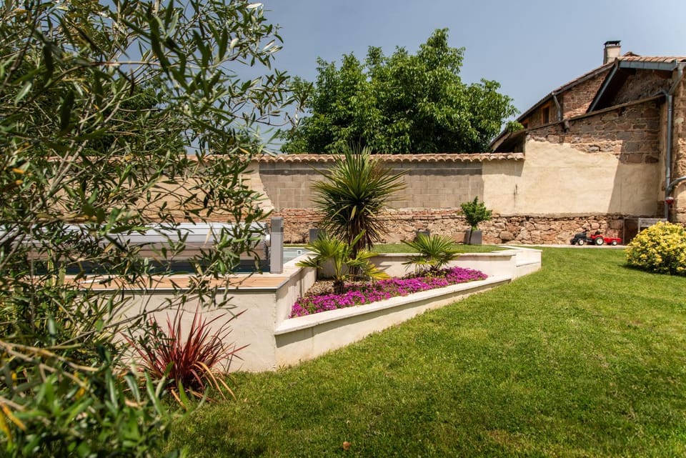 L'Annexe au Milieu Des Vignes Bed and Breakfast in Auvergne-Rhône-Alpes