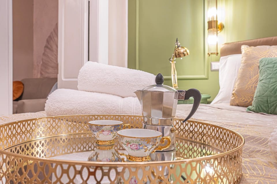 Coffee/tea facilities