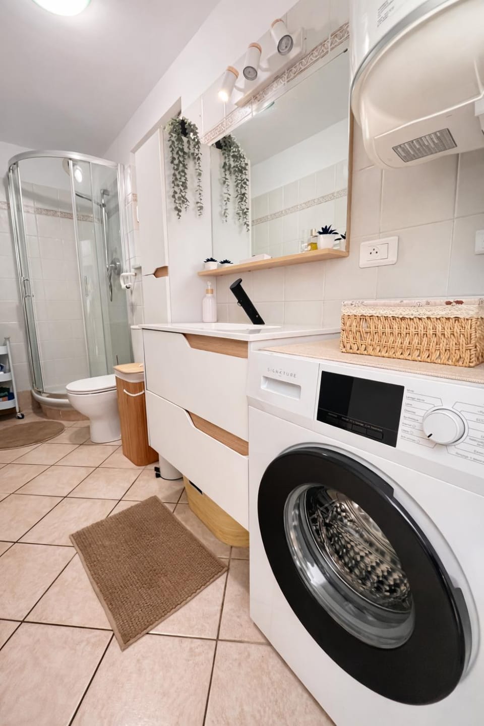 Shower, Bathroom, washing machine