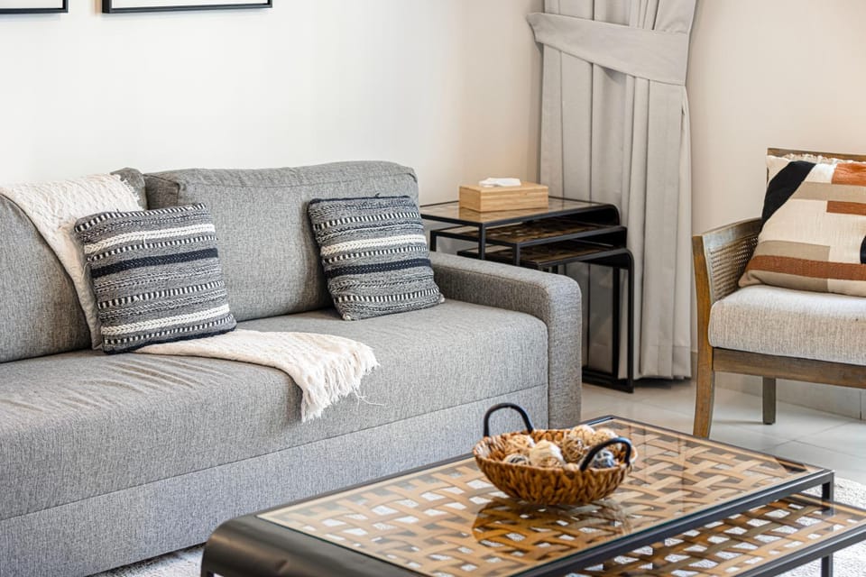 Modern Creekside 1BR Near Dubai Mall & Downtown Apartment in Dubai
