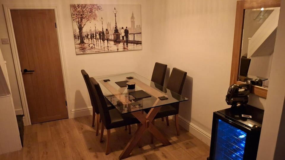 near beach & nearby shops ect House in Great Yarmouth