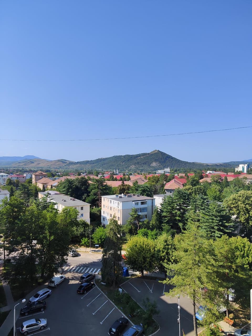 Day, Natural landscape, View (from property/room), Mountain view, Street view