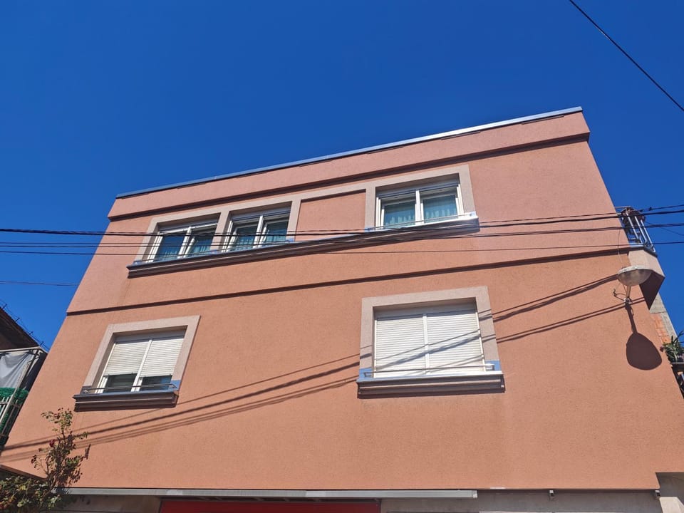Property building, Day