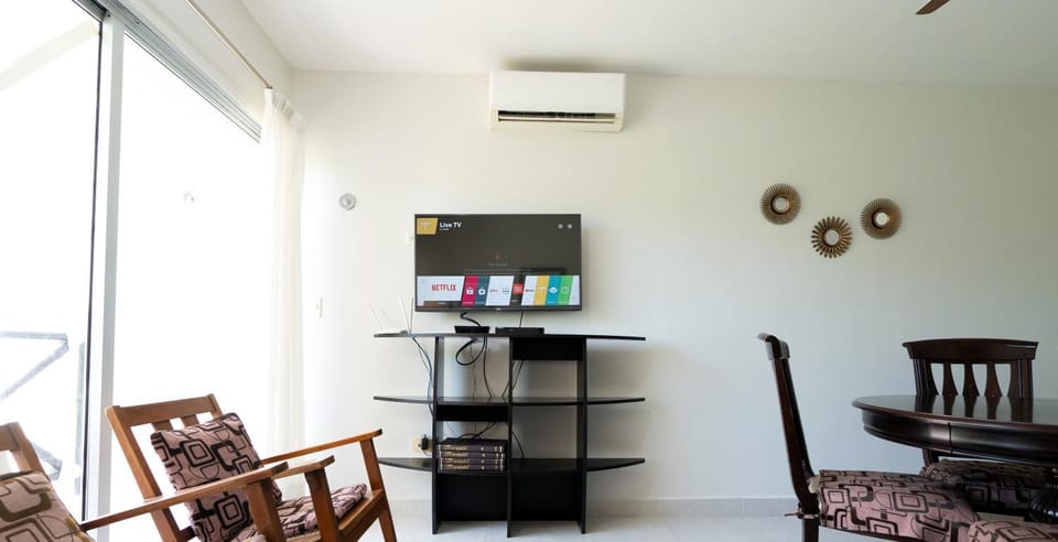 TV and multimedia, Living room, air conditioner