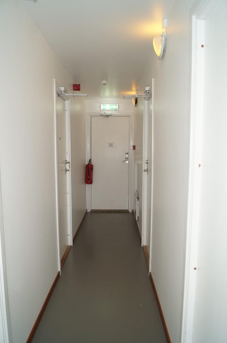 Laplanders room 3 Motel in Kiruna