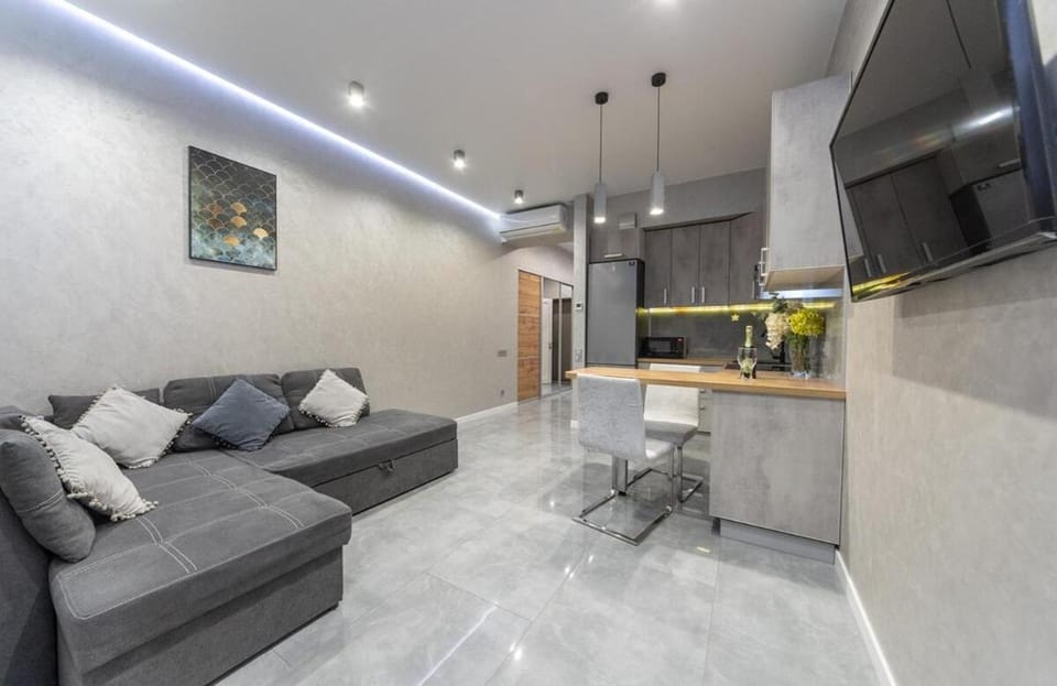 Nikira apartment 63 Smart Plaza Obolon metro Minsk Apartment in Kiev City - Kyiv