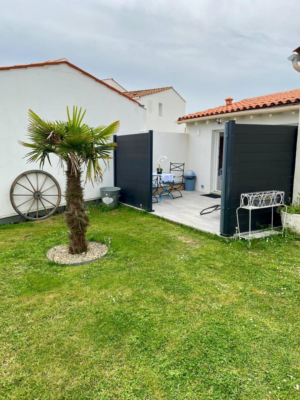 Patio, Garden, Garden view