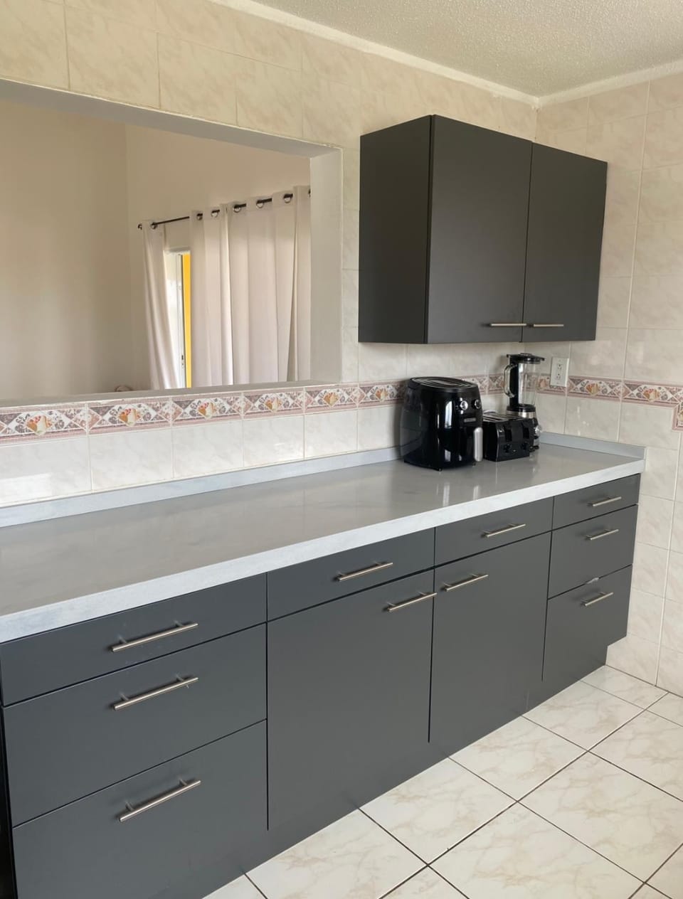 NEW - Bendishon Villa - 5 Bedroom Villa House in Curaçao