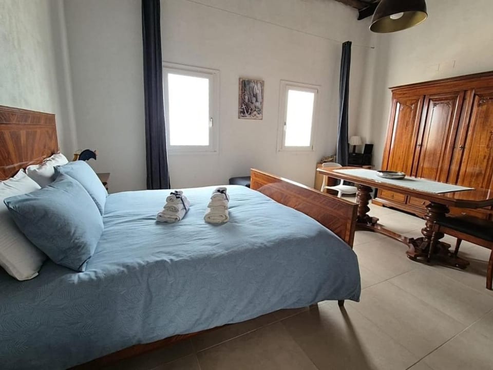 Ossuna Seaview Door Apartment in Trapani