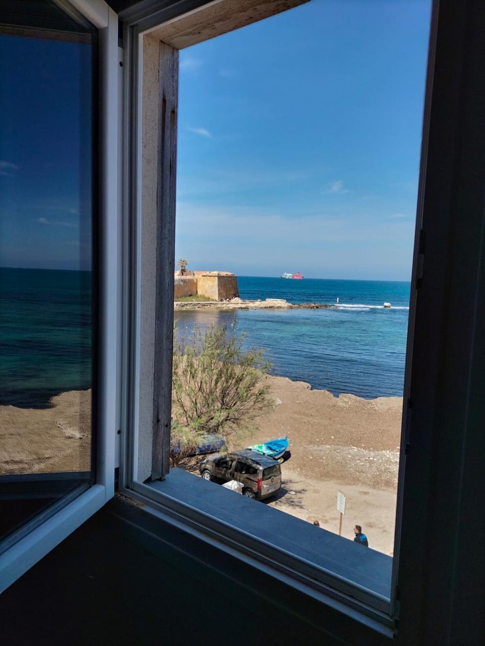 Ossuna Seaview Door Apartment in Trapani