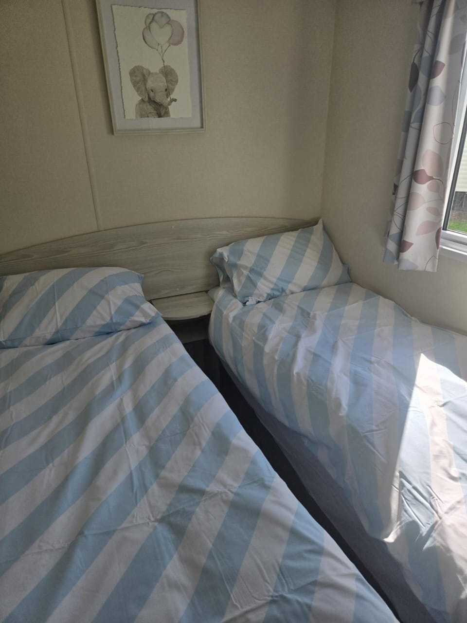 Ty - Bach Campground/ 
RV Resort in Wales