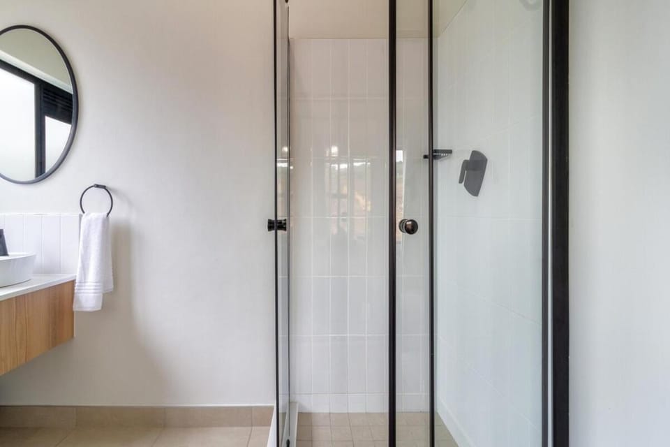AlimamaSpaces Princess Thaba Eco Apartment in Gauteng