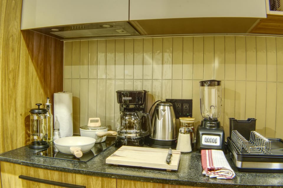 Coffee/tea facilities, Kitchen or kitchenette