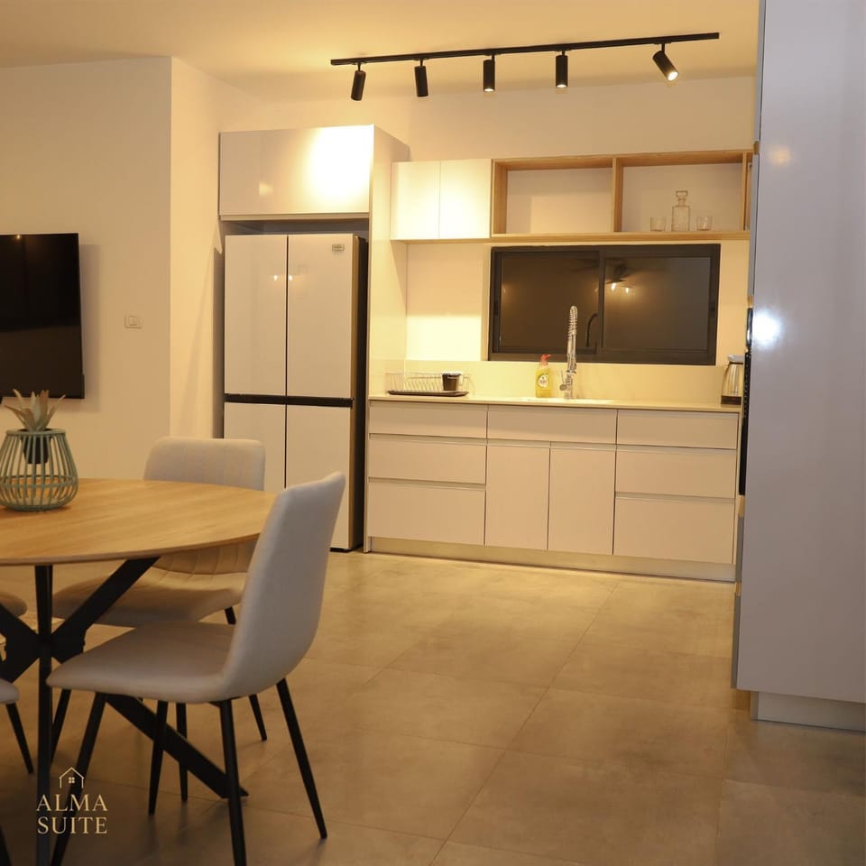 Alma suite Apartment in North District
