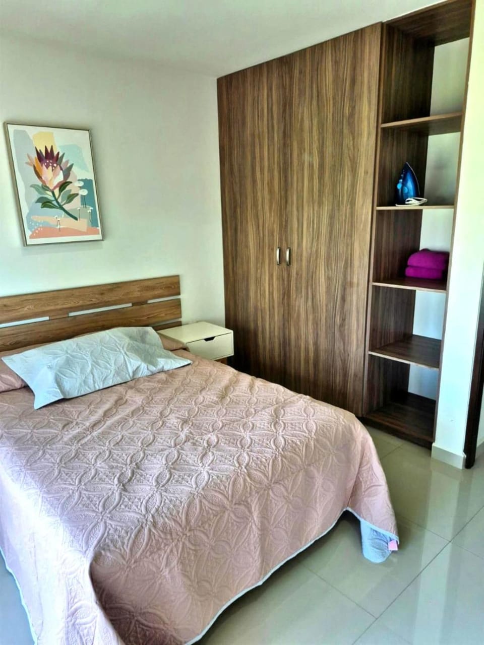 Bed, Photo of the whole room, Bedroom, wardrobe