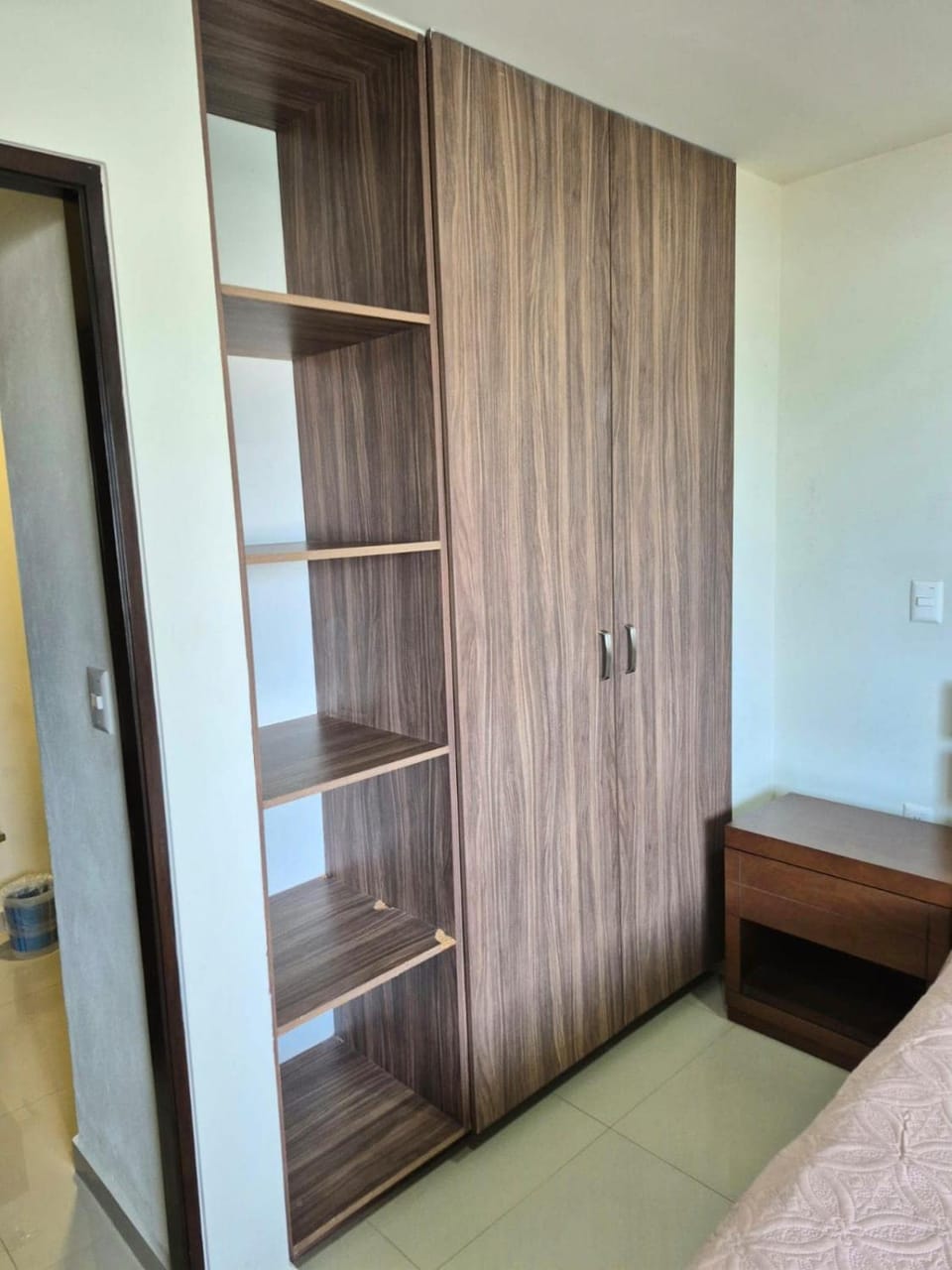 Bed, Photo of the whole room, Bedroom, wardrobe