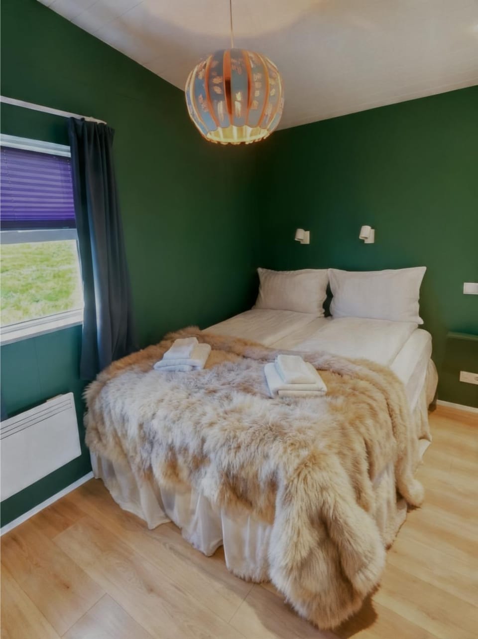 Seljanlandsfoss Cabin & Private Jacuzzi Cabin in Southern Region