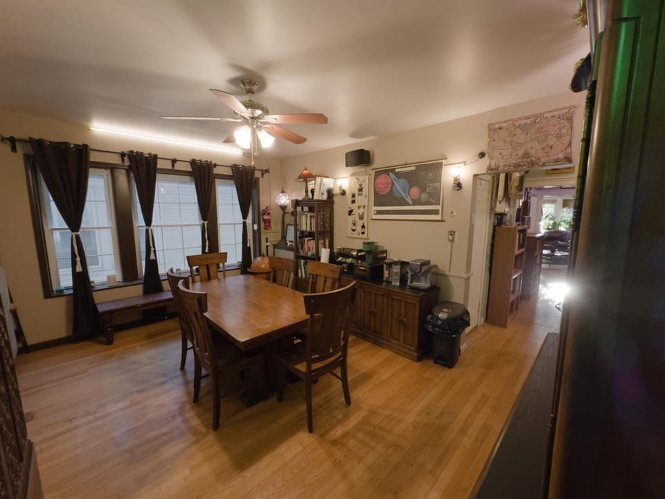 Coffee/tea facilities, Dining area, Dinner, Dinner
