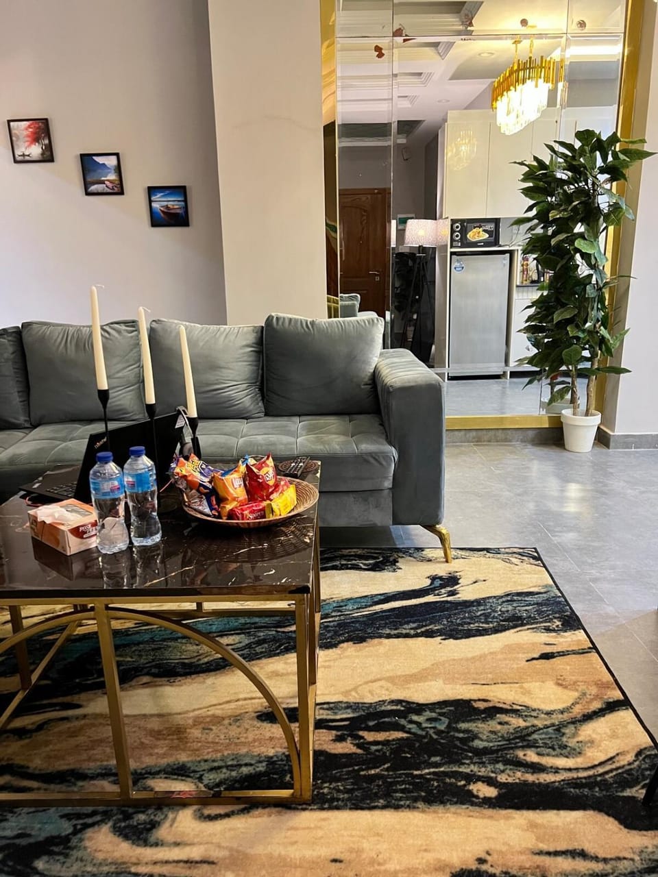 Chic Chamber 2BHK Bahria Town P7 - Self Check-in Apartment in Islamabad Capital Territory