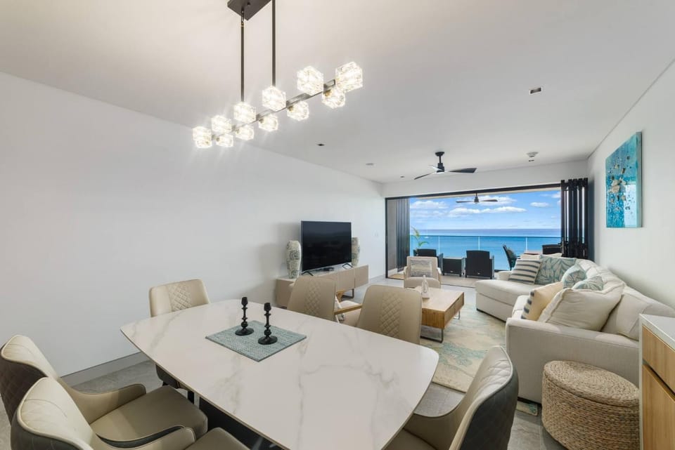 Communal lounge/ TV room, Living room, Decorative detail, Dining area
