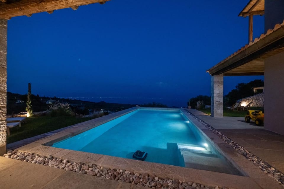 Night, Natural landscape, Swimming pool, Swimming pool