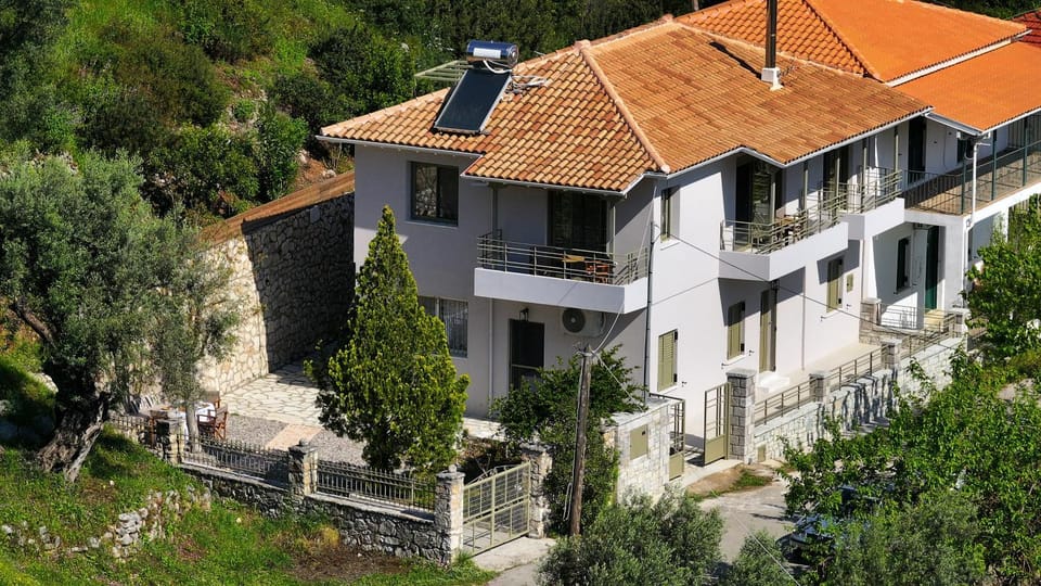 Garden, Balcony/Terrace