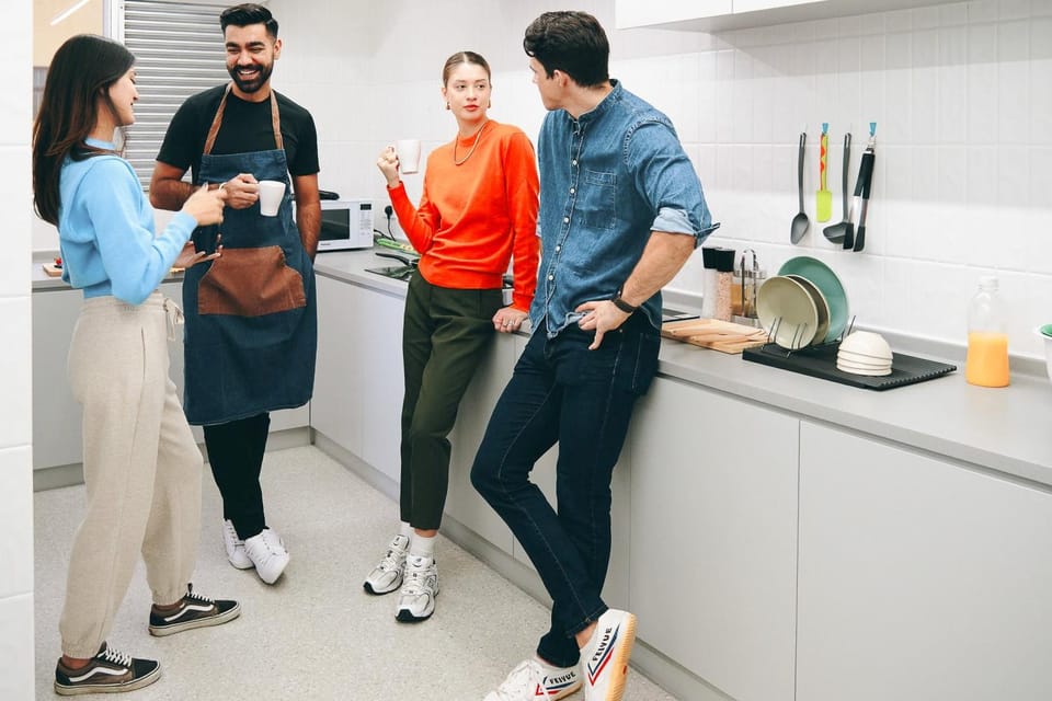 Kitchen or kitchenette, Kitchen or kitchenette, Communal kitchen