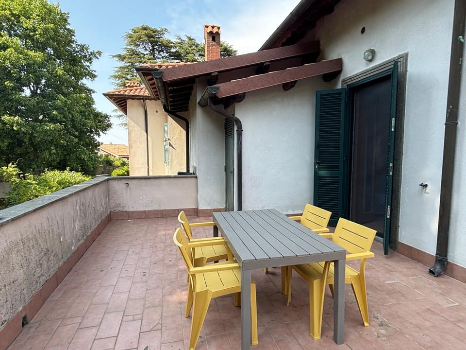 Balcony/Terrace, Dining area