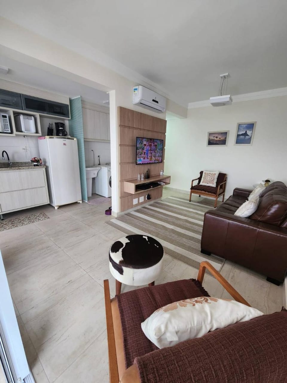 TV and multimedia, Seating area